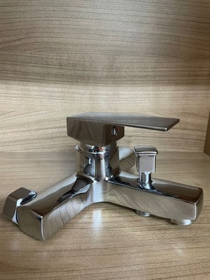 Kayra Grup Su Armatürleri Kare Banyo Bataryası Aç kapa ağır gövde kolay montaj