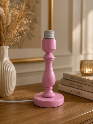 dekovien Ahşap Pembe Renk Ahşap Abajur Ayağı Klasik Model 28X14CM