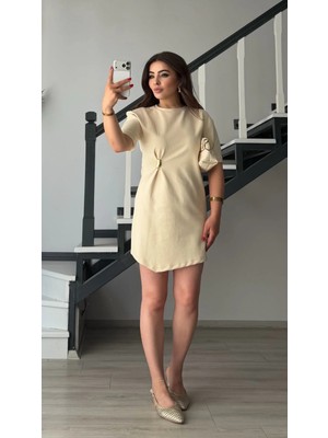 Elisin Taş Aksesuar Detaylı Asimetrik Mini Elbise
