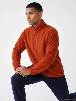 Lc Waikiki Yeni Sezon Dik Yaka Nakışlı Polar Erkek Sweatshirt