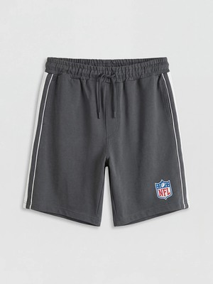 Lc Waikiki Yeni Sezon Standart Kalıp Nfl Baskılı Erkek Şort
