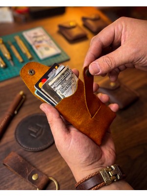 Buo Leather Kayışlı Mekanizmalı Hakiki Deri Kartlık, Avuç Içi Mini Kart ve Nakit Cüzdanı, Unisex