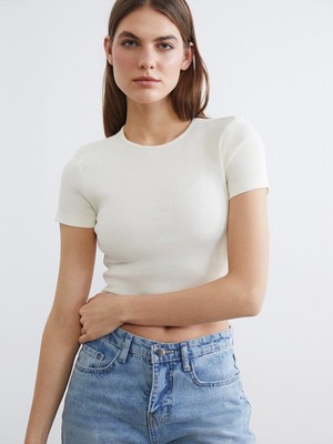 Lc Waikiki Yeni Sezon Bisiklet Yaka Fitilli Kadın Crop