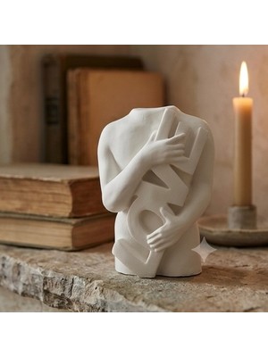 Karakız Dekoratif Love Heykel  Silikon Kalıp 9,7x3,8 Cm