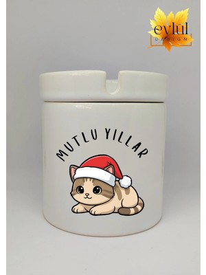 Eylül Design Yılbaşı Temalı Sevimli Kedi Mutlu Yıllar Baskılı Özel Tasarım Seramik Küllük Kokusuz Kültablası