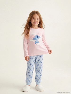 Lc Waikiki Yeni Sezon Stitch Baskılı Kız Çocuk Penye Pijama Takımı