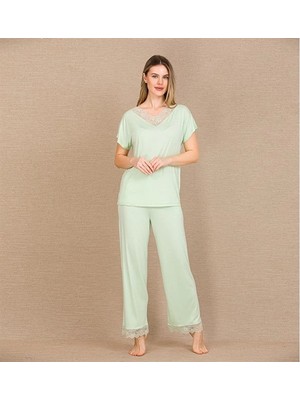 Kapsulavm Viskon Şık Tasarım Dantel Işlemeli Açık Yeşil Kısa Kol Pijama Takımı