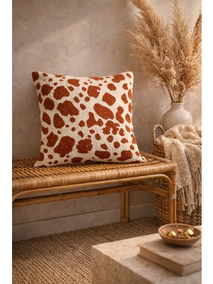 Typoniq Attitude Included Savanna Zürafa Desenli Bukle Dokuma Kiremit Kırlent Kılıfı (43X43 Cm) - Animal Print Modern
