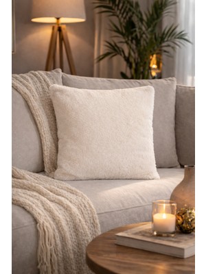 Typoniq Attitude Included Premium Çift Taraflı Rabbit Peluş Kırlent Kılıfı Ultra Yumuşak Tavşan Tüyü Dokulu Ekru (43X43 Cm)