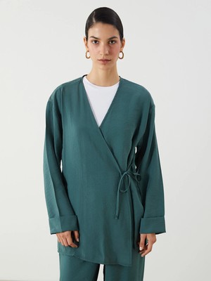 Lc Waikiki Yeni Sezon Kruvaze Yaka Modal Karışımlı Kadın Kimono