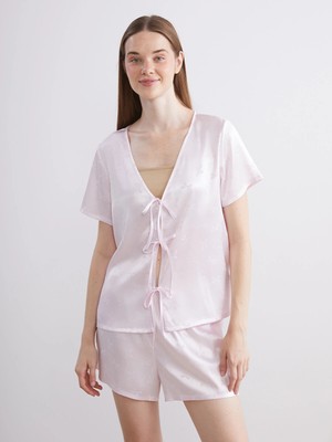 Lc Waikiki Yeni Sezon Fiyonk Desenli Saten Kadın Şortlu Pijama Takımı