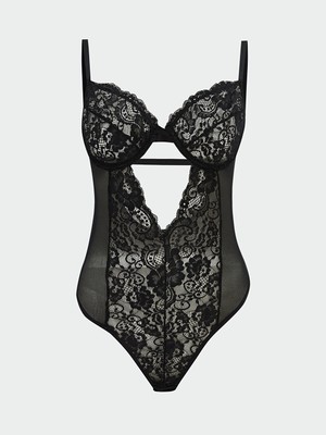 Lc Waikiki Yeni Sezon Balenli Dolgusuz Dantelli Bodysuit