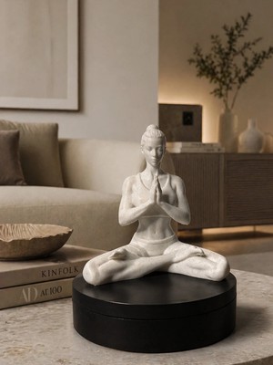 Gragold3 Design Meditasyon Yapan Kadın Biblo - Minimal Modern Heykel