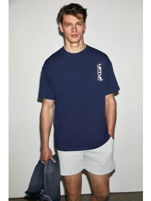 Grimelange Antonıo Erkek Baskı Detaylı %100 Organik Pamuk 3 Iplik Örme Oversize Lacivert T-Shirt