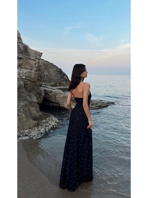 Nihanello Butik Puantiyeli Uzun Elbise