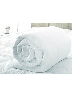 Taç Microfiber Yorgan Tek Kişilik Beyaz 155 x 195 cm Yumuşak ve Hafif Özellikli