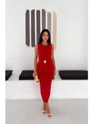 Neşeli Butik Kadın Kırmızı Kolsuz Peplum Kesim Midi Boy Kemer Tokalı Elbise NBK4640