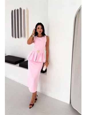 Neşeli Butik Kadın Pembe Kolsuz Peplum Kesim Midi Boy Kemer Tokalı Elbise NBK4640