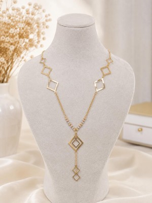 Rome Oro Sallantılı Tri Angle Altın Kolye