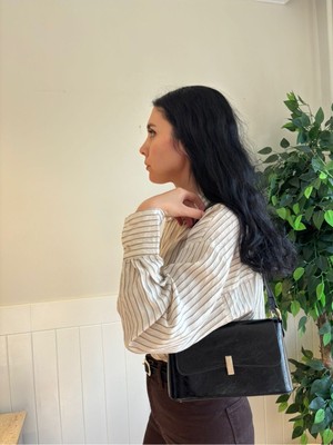 Laletto Bags Kadın Mina Model Kapaklı Kilit Detaylı Baget Çanta