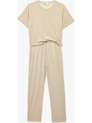 Koton Rahat Kalıp Bisiklet Yaka Kısa Kollu Pijama Takımı