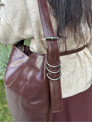 Laletto Bags Kadın Melisa Model Gümüş Kemer Detaylı Salaş Omuz Çantası