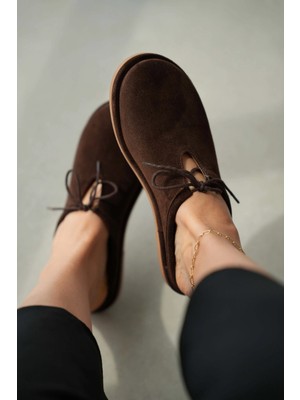 Selin Shoes Lodra Hakiki Deri Bağcık Detaylı Kadın Terlik- Kahve Süet