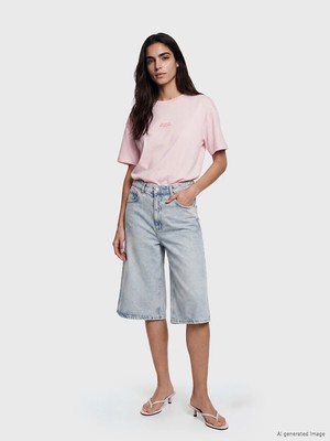 Lc Waikiki Yeni Sezon Bermuda Fit Kadın Jean Şortolon