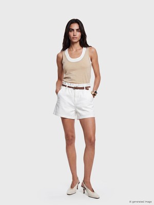 Lc Waikiki Yeni Sezon Beli Kemerli Kadın Jean Şort