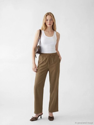 Lc Waikiki Yeni Sezon Beli Lastikli Geniş Paça Kadın Pantolon