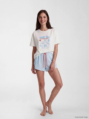 Lc Waikiki Yeni Sezon Bisiklet Yaka Baskılı Kadın Şortlu Pijama Takımı