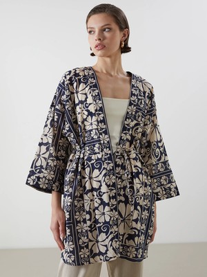 Lc Waikiki Yeni Sezon Şal Yaka Desenli Oversize Kadın Kimono