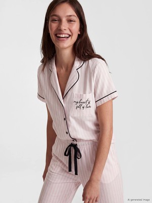Lc Waikiki Yeni Sezon Gömlek Yaka Nakışlı Kadın Pijama Takım