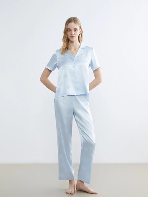 Lc Waikiki Yeni Sezon Gömlek Yaka Desenli Saten Kadın Pijama Takım