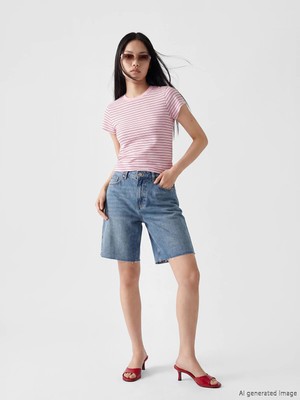 Lc Waikiki Yeni Sezon Yüksek Bel Bermuda Fit Kadın Jean Şort