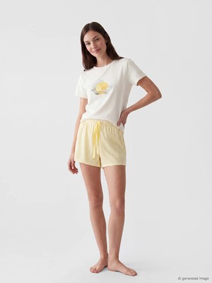 Lc Waikiki Yeni Sezon Bisiklet Yaka Kadın Şortlu Pijama Takımı
