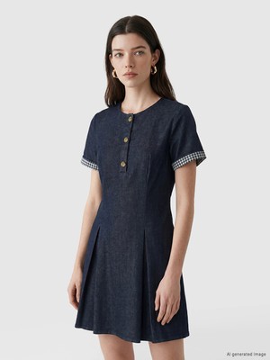 Lc Waikiki Yeni Sezon Bisiklet Yaka Ekose Detaylı Mini Jean Elbise