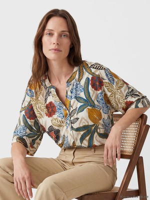 Lc Waikiki Yeni Sezon Kaçık Yaka Çiçekli Oversize Bluz