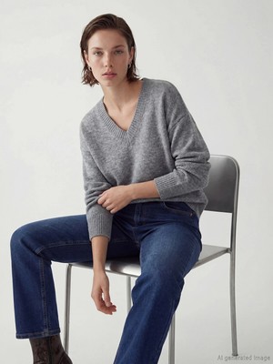 Lc Waikiki Yeni Sezon V Yaka Oversize Kadın Triko Kazak