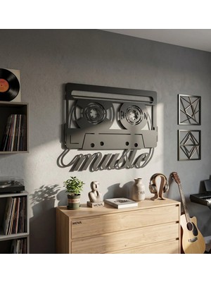 Mova Dizayn Modern Retro Kaset Formlu ve Müzik Yazılı Estetik Metal Duvar Panosu