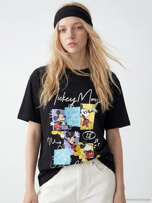 Lc Waikiki Yeni Sezon Mickey Mouse Baskılı %100 Pamuklu Kadın Tişört