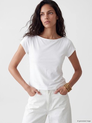 Lc Waikiki Yeni Sezon Kayık Yaka Modal Karışımlı Kadın Crop