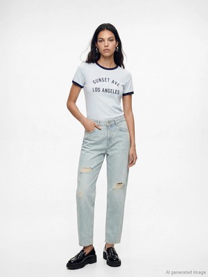 Lc Waikiki Yeni Sezon Boyfriend Fit Yırtık Detaylı Kadın Jean Pantolon