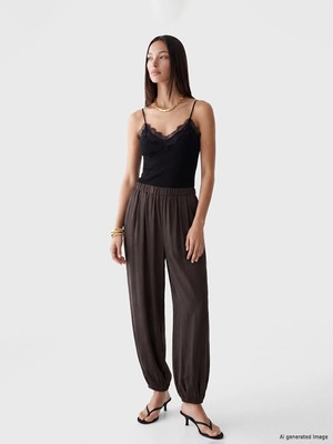 Lc Waikiki Yeni Sezon Beli Lastikli Kadın Jogger Pantolon