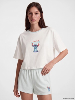 Lc Waikiki Yeni Sezon Stitch Baskılı Kadın Şortlu Pijama Takımı