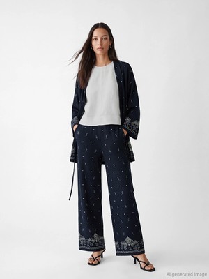 Lc Waikiki Yeni Sezon Beli Lastikli Desenli Kadın Pantolon