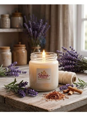 Yümanın Yumağı Lavanta ve Sandal Ağacı Kokulu Doğal %100 Soya Wax 200CC Kapaklı Cam Kavanoz Mum