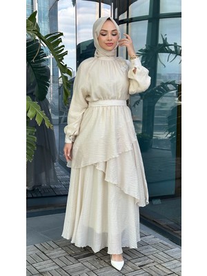 Nihle Kat Kat Volan Detaylı Tencel Elbise - Bej