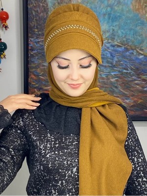 3 Sıra Beyaz Kare Taş Detaylı Baharlık Şapka