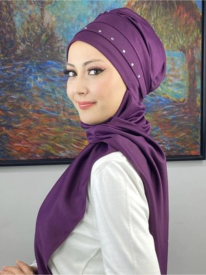 Beyaz Taş Detaylı Atkılı Bone